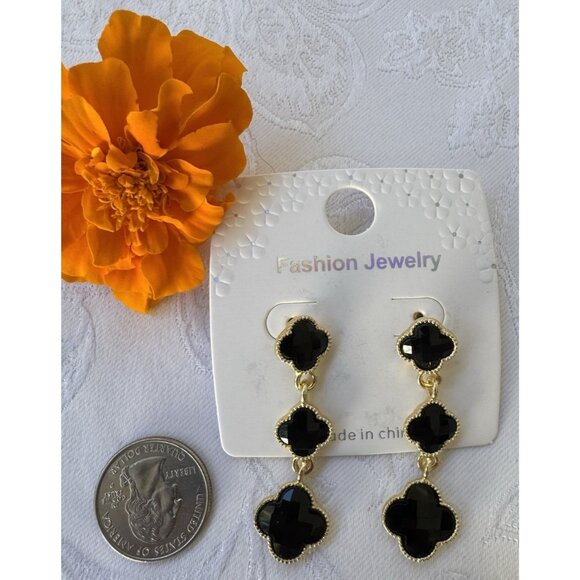Mint Jewelry - Black Goldtone 3 Clover Dangle Drop Fashion Costume Earrings NEW